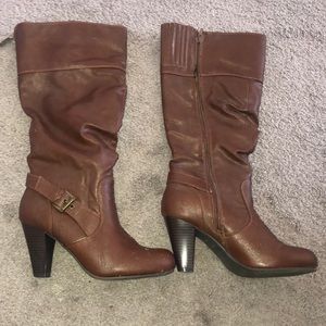 Brown leather boots from Guess